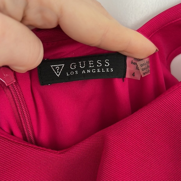 GUESS Ruffled Bodycon Dress - NWOT - Picture 5 of 8